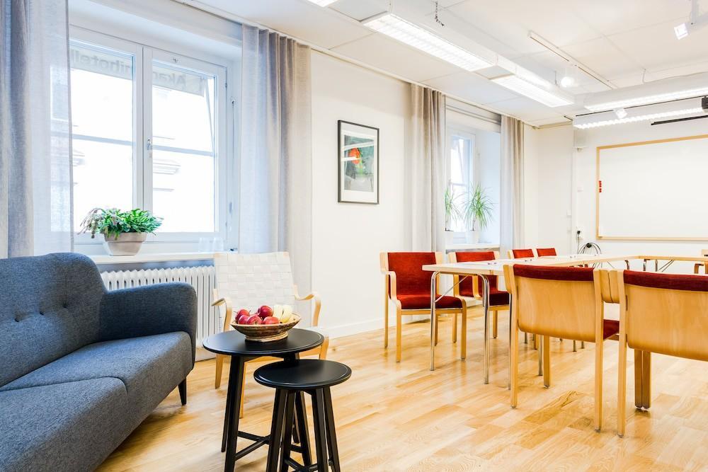 Hotel Akademihotellet